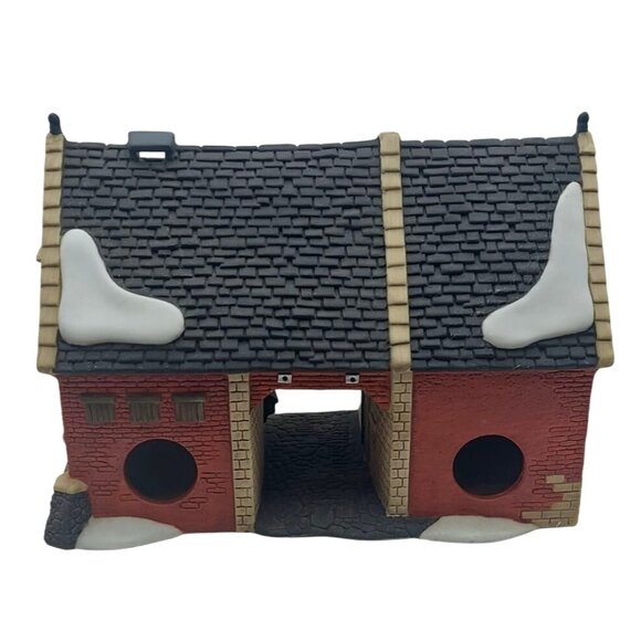 Department 56 Dickens Village Butter Tub Barn Handpainted Porcelain Christmas - Picture 6 of 9